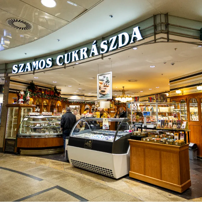 Árkád Cukrászda, Árkád Üzletház